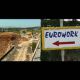 Prizori iz videa Bratstvo in enotnost, 2006, avtorica: Marija Mojca Pungerčar. Objavljeno z dovoljenjem umetnice